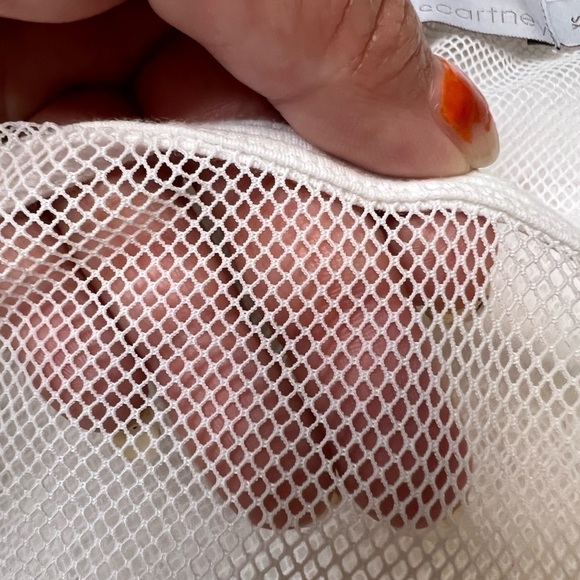 White adidas work out active shirt with mesh on the top and bottom. - Picture 4 of 8